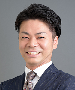増田　憲介